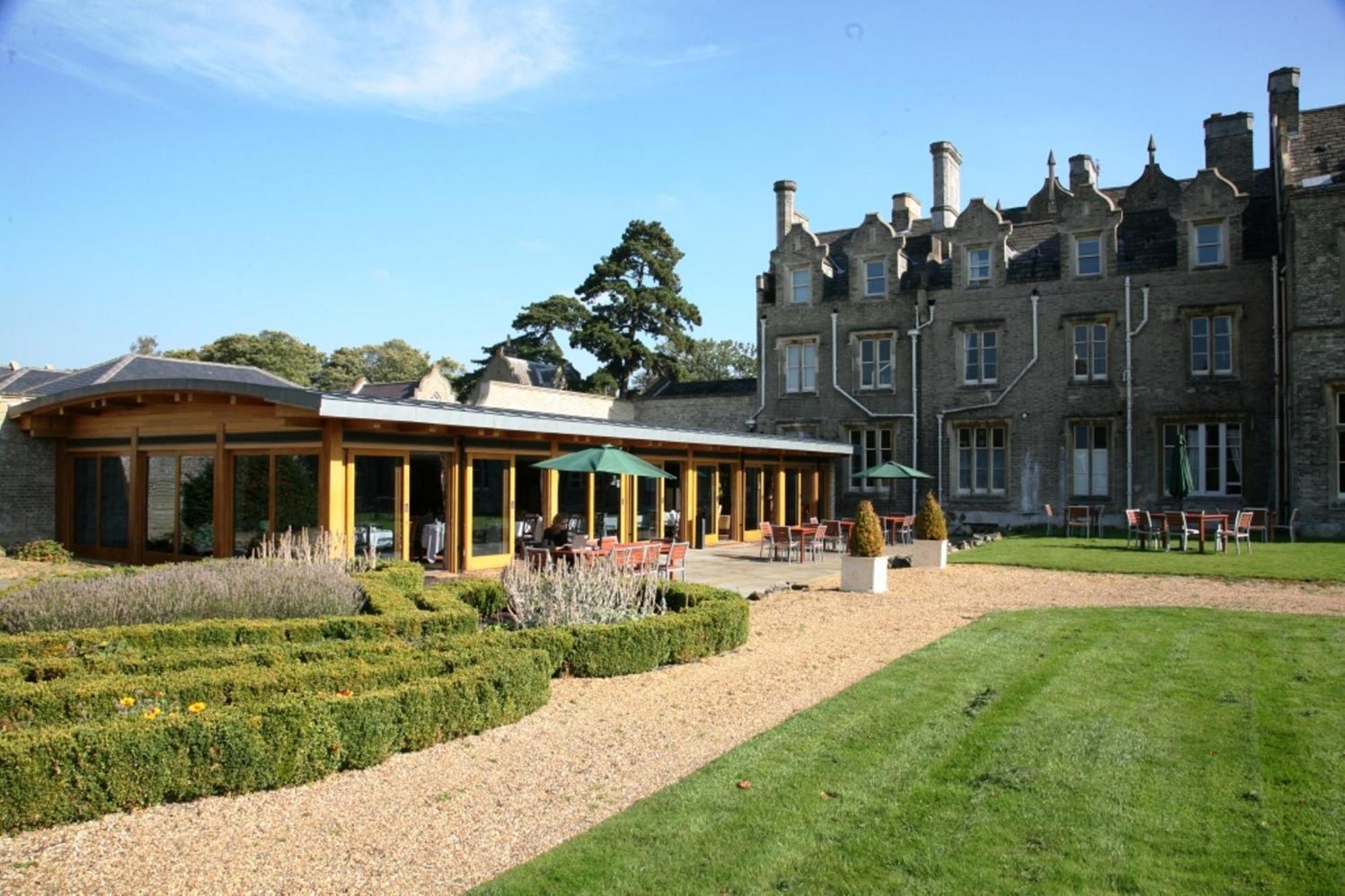 Shendish Manor Hotel & Golf Course Hemel Hempstead Exterior foto