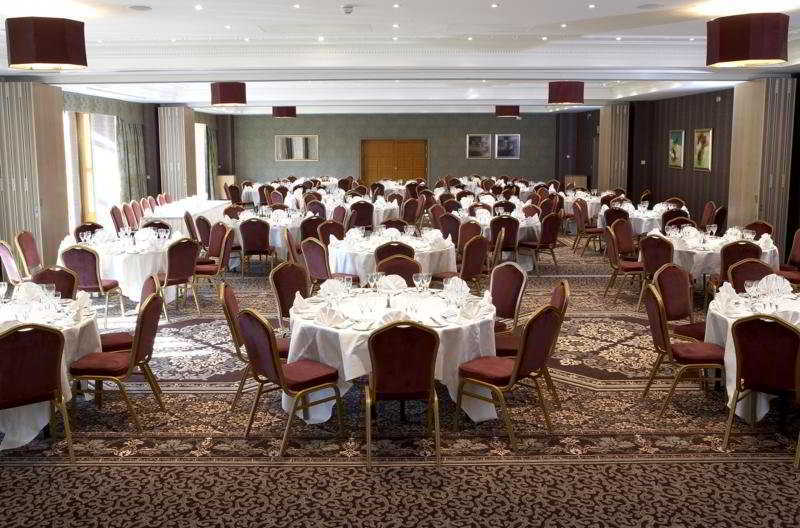 Shendish Manor Hotel & Golf Course Hemel Hempstead Exterior foto